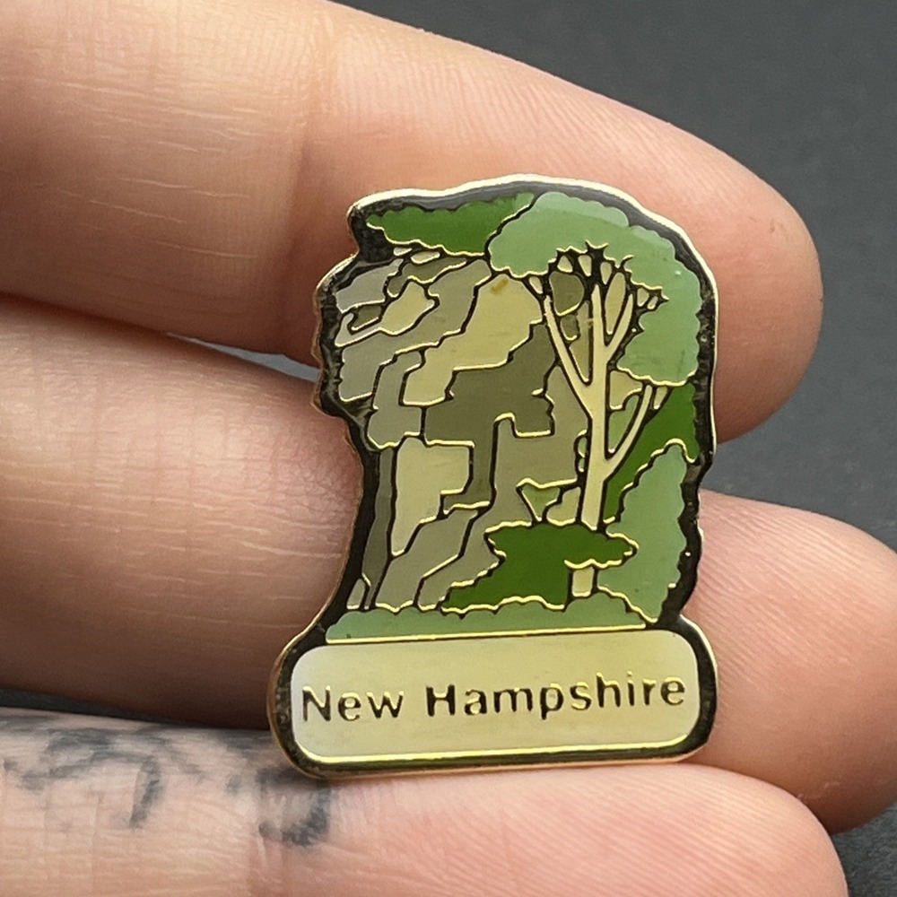 New Hampshire The Granite State Lapel Hat Pin